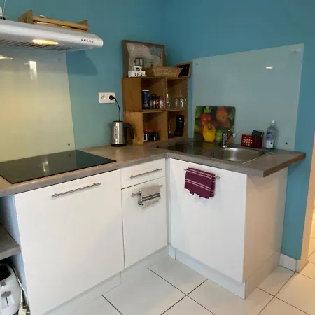 Apartman Calme Avec Terasse & Parking Prive Bouguenais