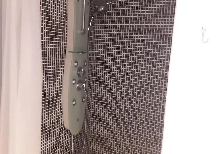 Calme Avec Terasse & Parking Prive *