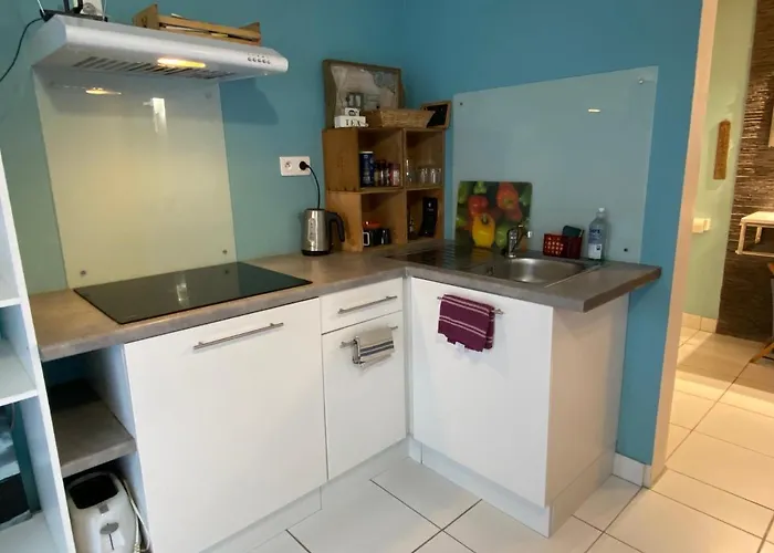 Apartman Calme Avec Terasse & Parking Prive Bouguenais